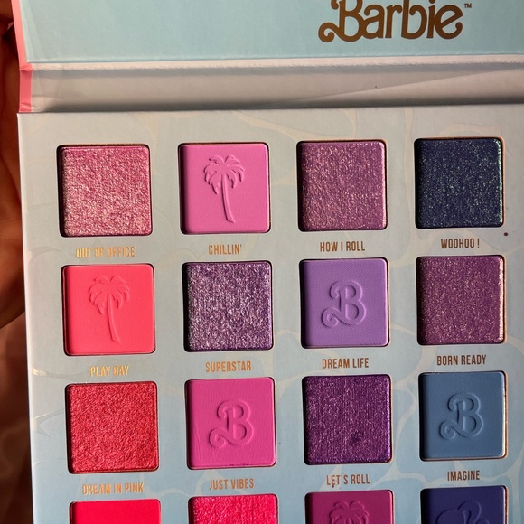 🩷NWT BARBIE EYESHADOW PALLET 🩷 - Picture 7 of 8